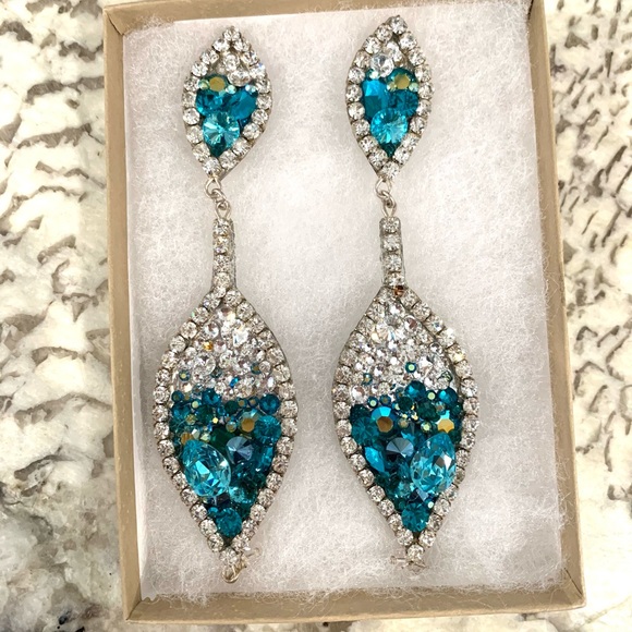 April Soderstrom Earrings - Picture 1 of 4